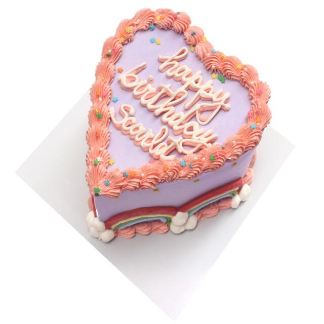 Pastel de amor arcoíris