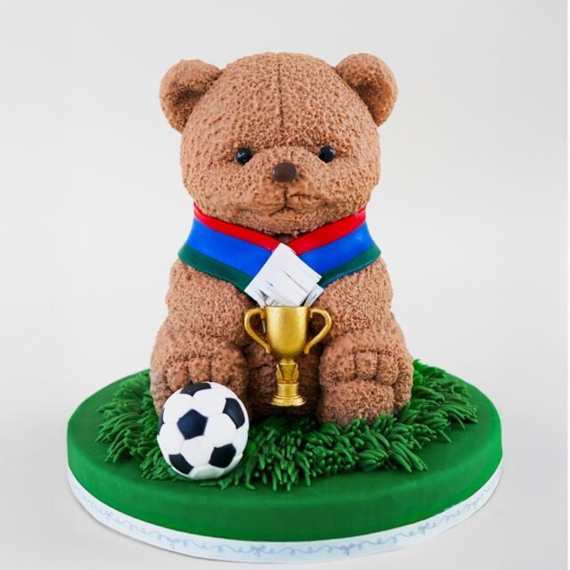 Pastel osito futbolero